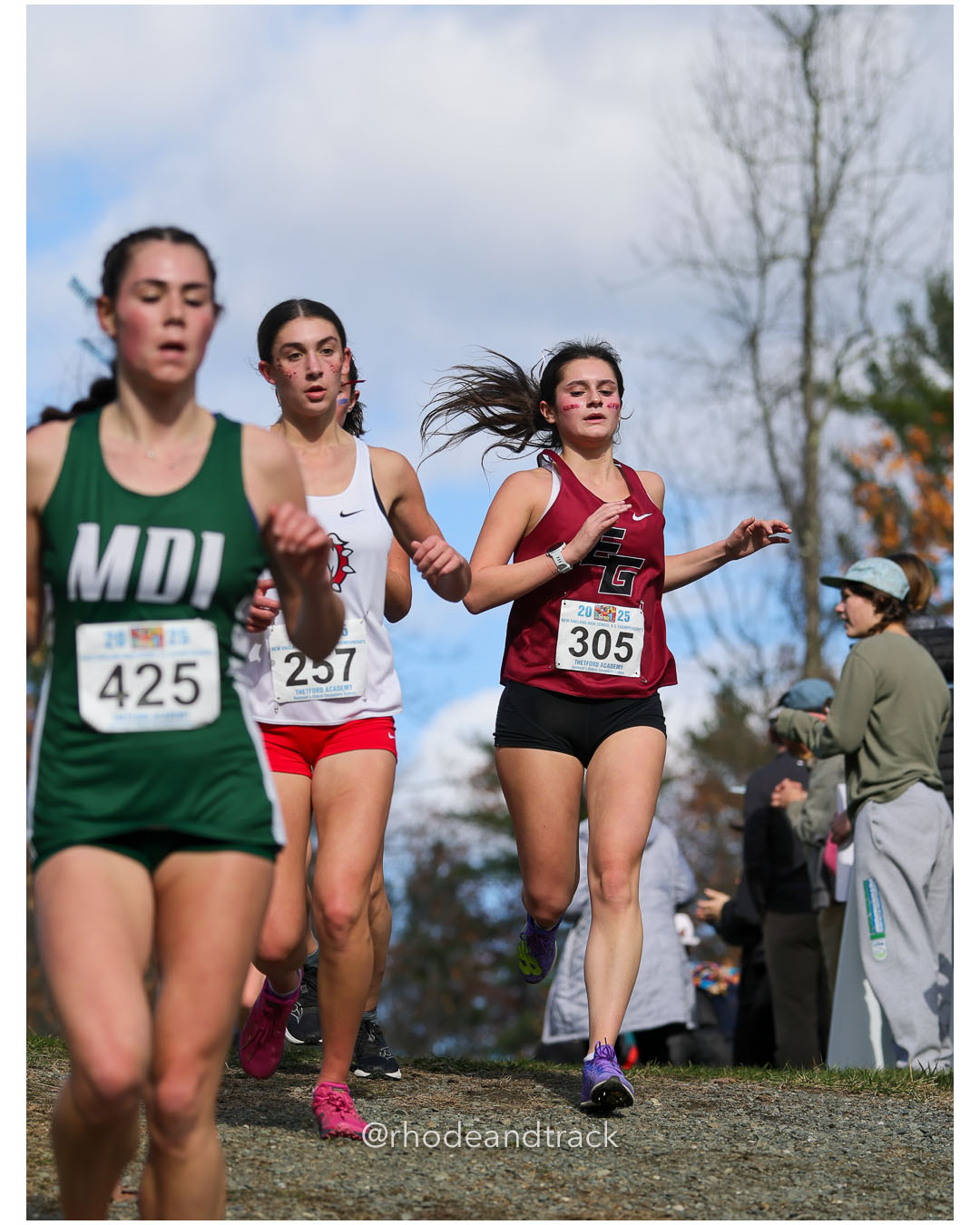 Lily Azzoli, East Greenwich High School, P231, 24:07.99 - New England Cross Country State Championship - Thetford Vt - November 8, 2025 File: ./dir-1-Girls-Championship/251108-2025-New England-Cross-Country-Championships-Thetford-VT-175-296A2975.jpg Lily Azzoli, East Greenwich High School, P231, 24:07.99 - New England Cross Country State Championship - Thetford Vt - November 8, 2025 – 2…